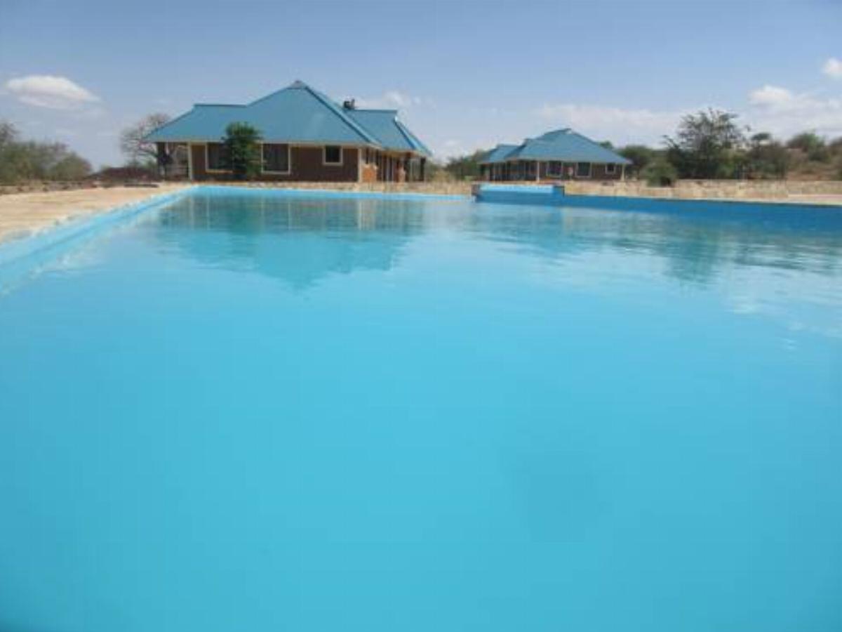 Flamingo ChemChem Luxury Lodge Hotel Karatu Tanzania
