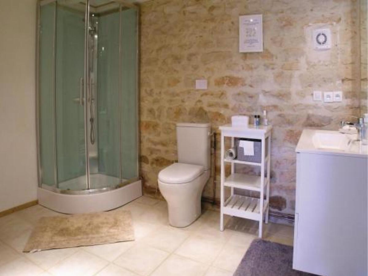 Four-Bedroom Holiday Home in Genouille Hotel Génouillé France