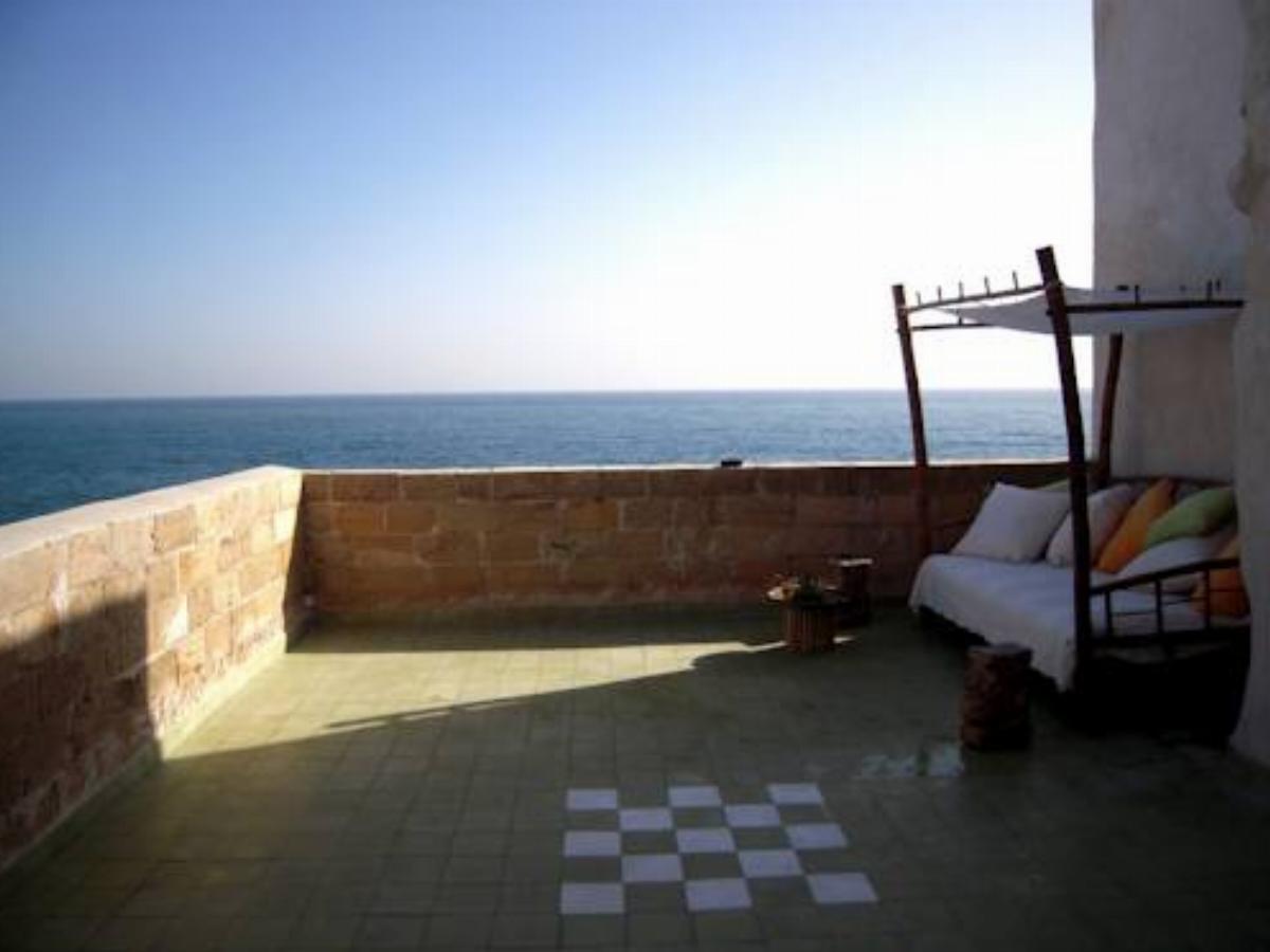 Four Hearts - Acre's Sea Side Suite Hotel ‘Akko Israel