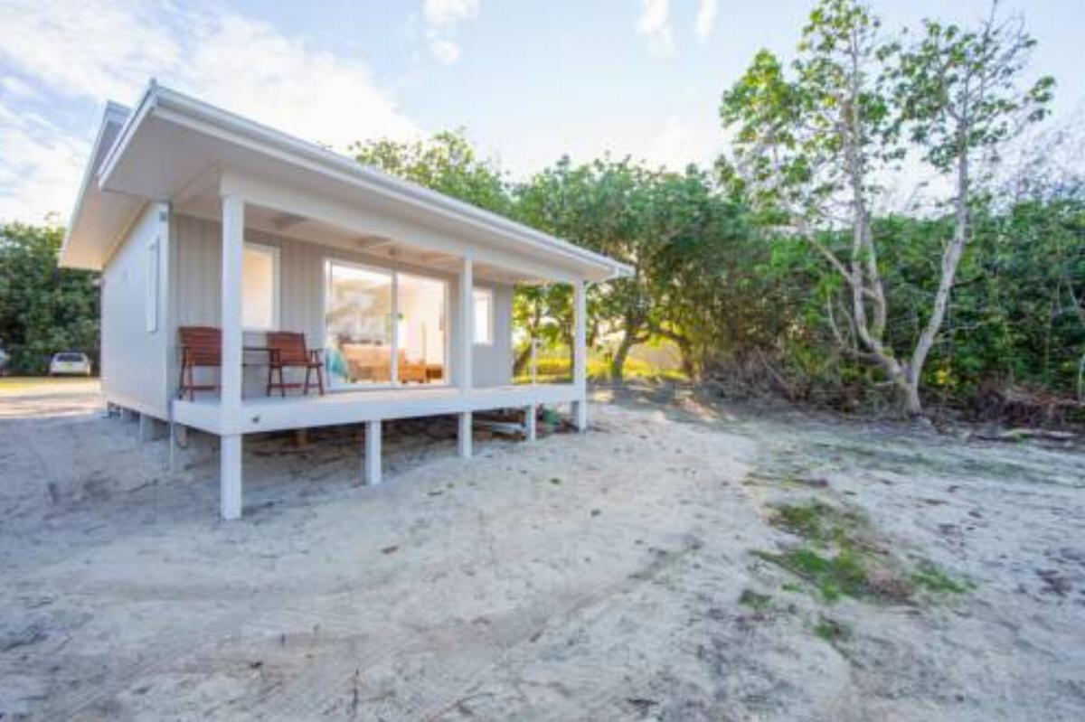 Frederick and Ngamata's Beach House Hotel Rarotonga Cook Islands