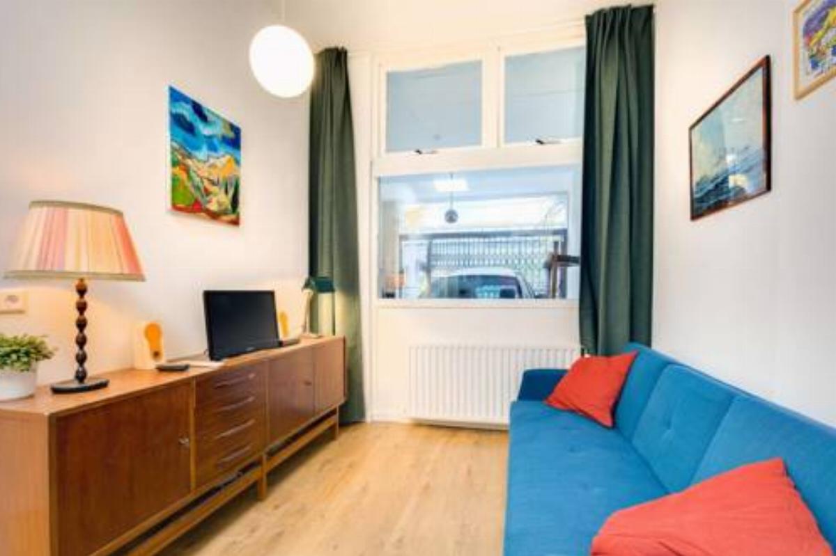 Fully fitted room - 15 min from central station Hotel Amsterdam Netherlands