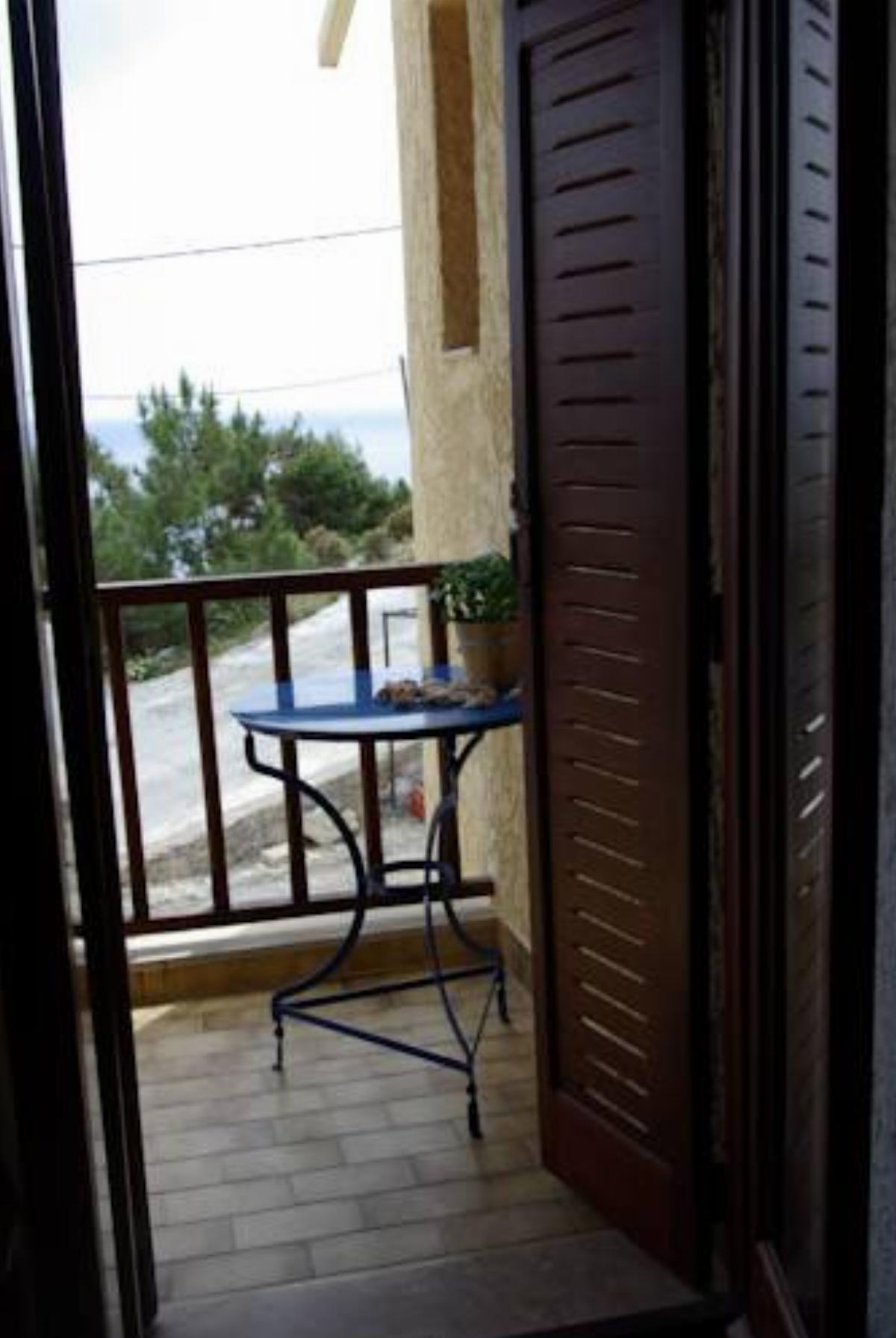 Galini Apartments Hotel Achlia Greece