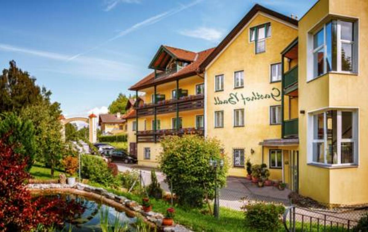 Gasthof Badl Hotel Hall in Tirol Austria