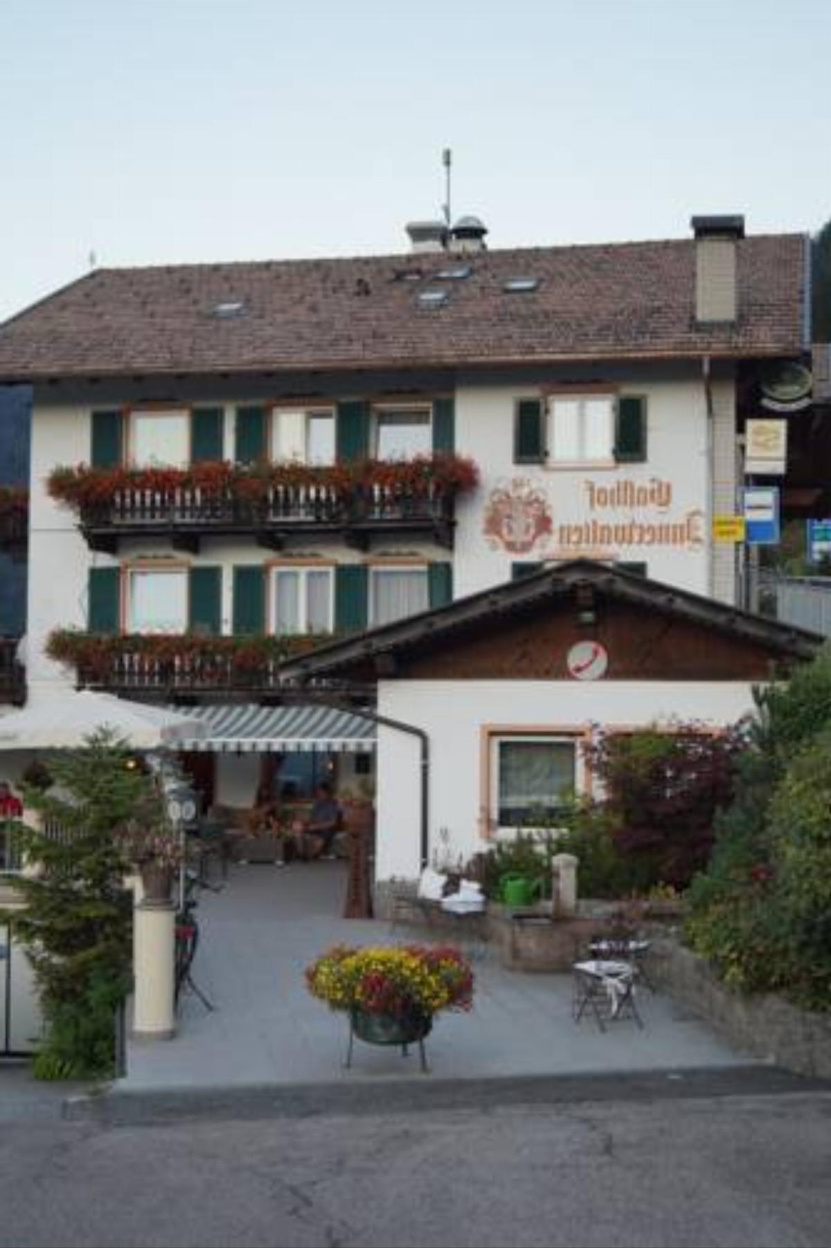 Gasthof Innerwalten Hotel San Leonardo in Passiria Italy