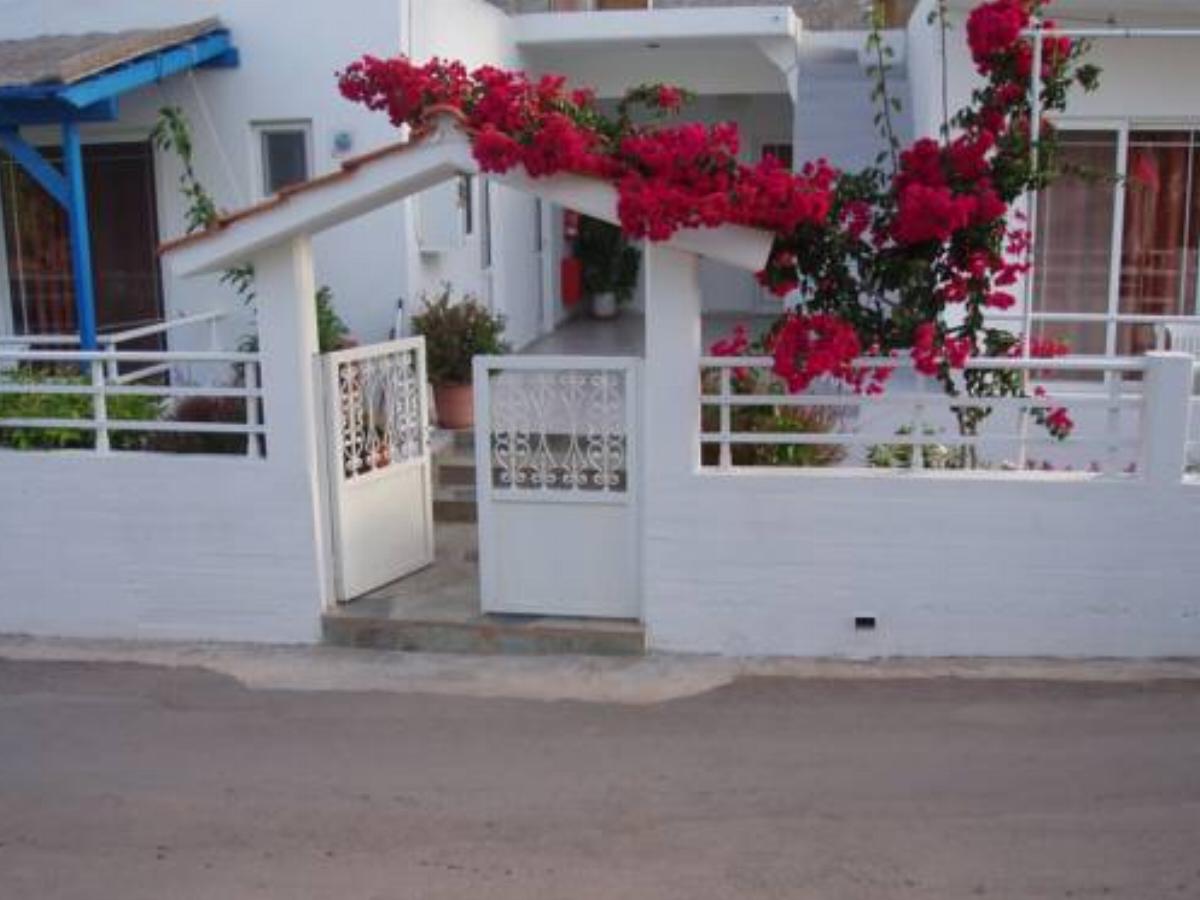 Georgias Rooms Hotel Livádia Greece