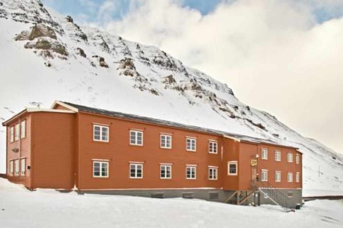 Gjestehuset 102 Hotel Longyearbyen Norway