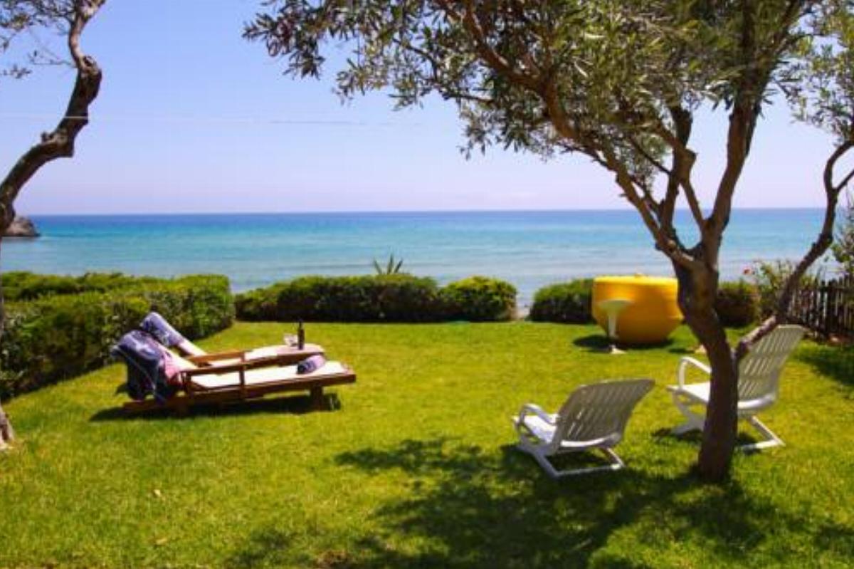 Glyfada Beachfront Apartments and Villas Hotel Glyfada Greece