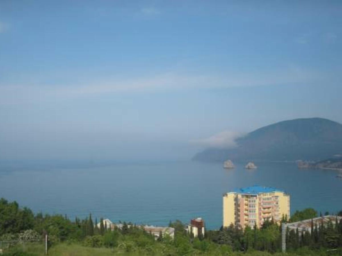 Gniozdyshko Guest House Hotel Hurzuf Crimea