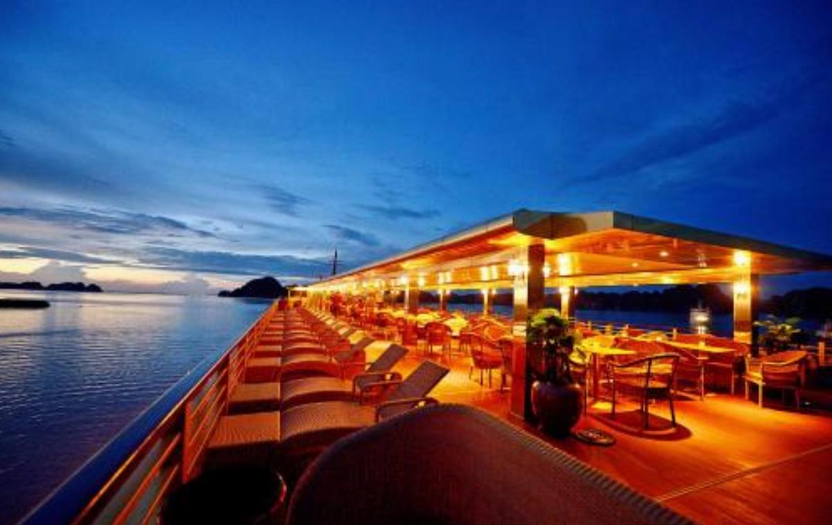 Golden Cruise Hotel Ha Long Vietnam