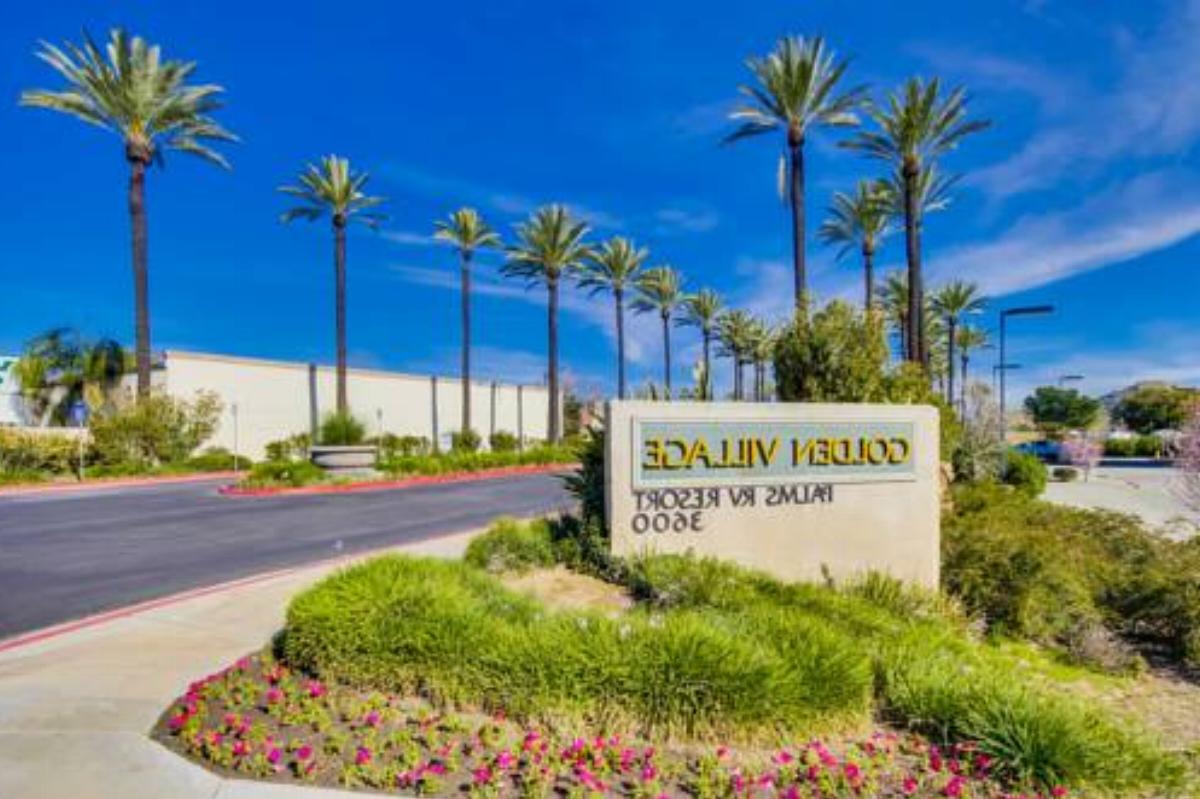 Golden Village Palms RV Resort Hotel Hemet USA