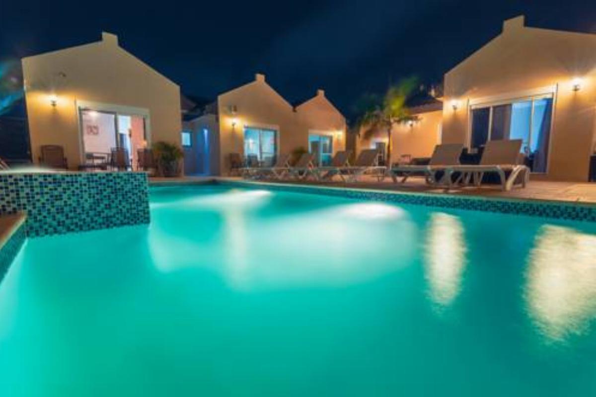 Golden Villas Hotel Palm-Eagle Beach Aruba