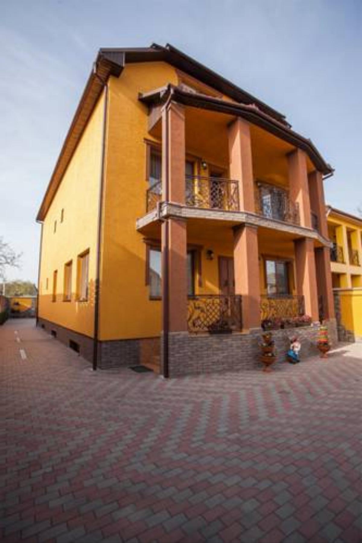 Goldenluxe Hotel Korokelʼ Ukraine