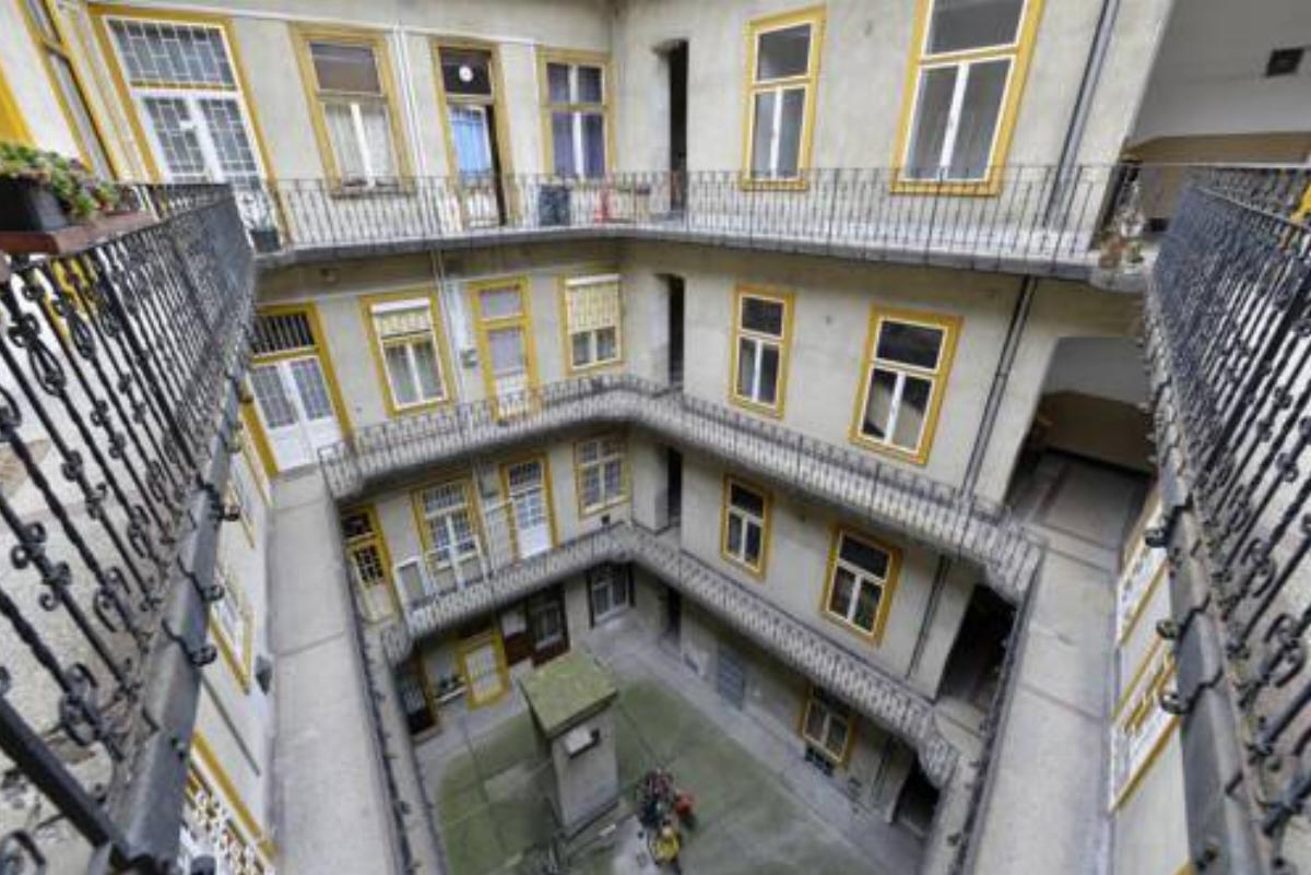 Good wibes Apartment Hotel Budapest Hungary