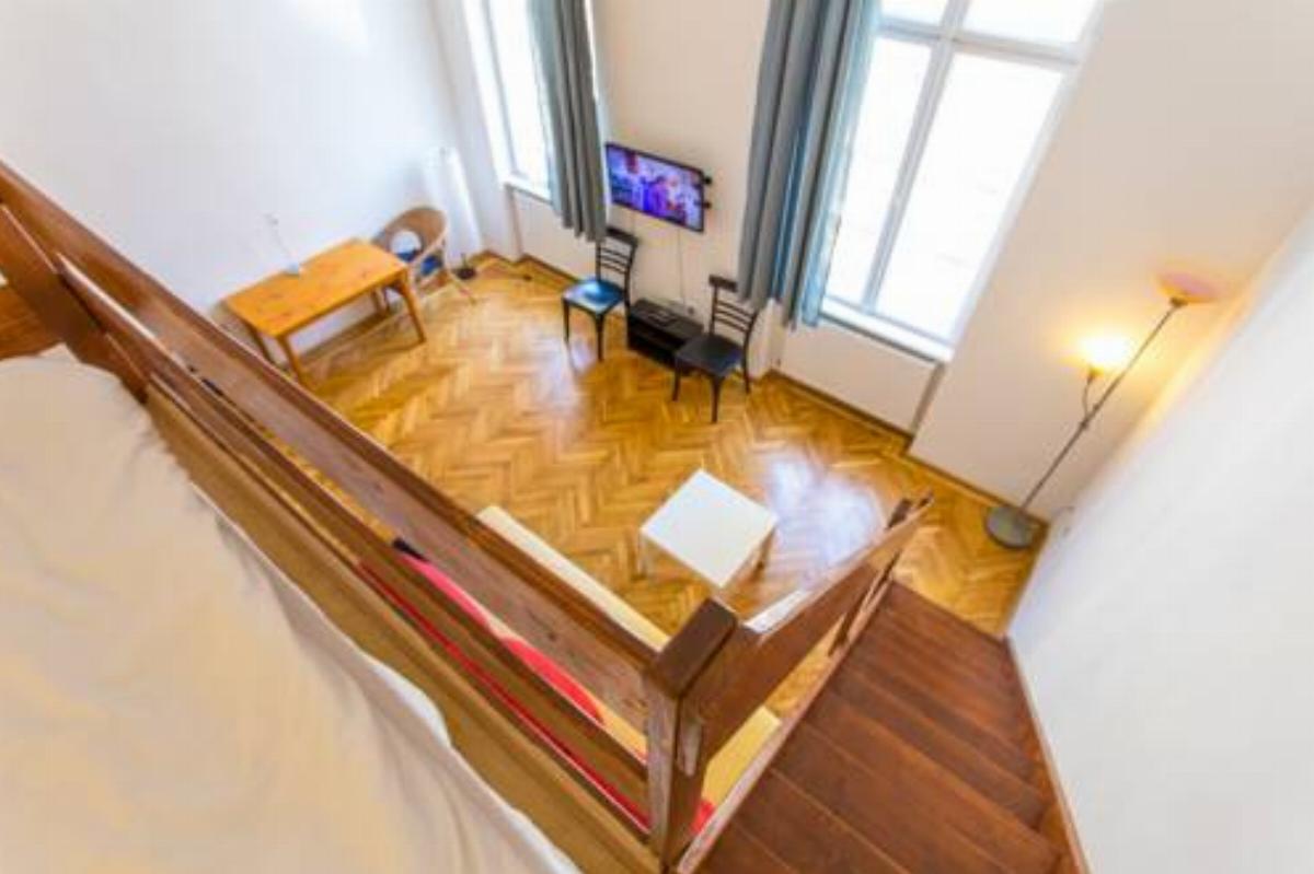 Goodtrip Apartments - Gyulai Hotel Budapest Hungary