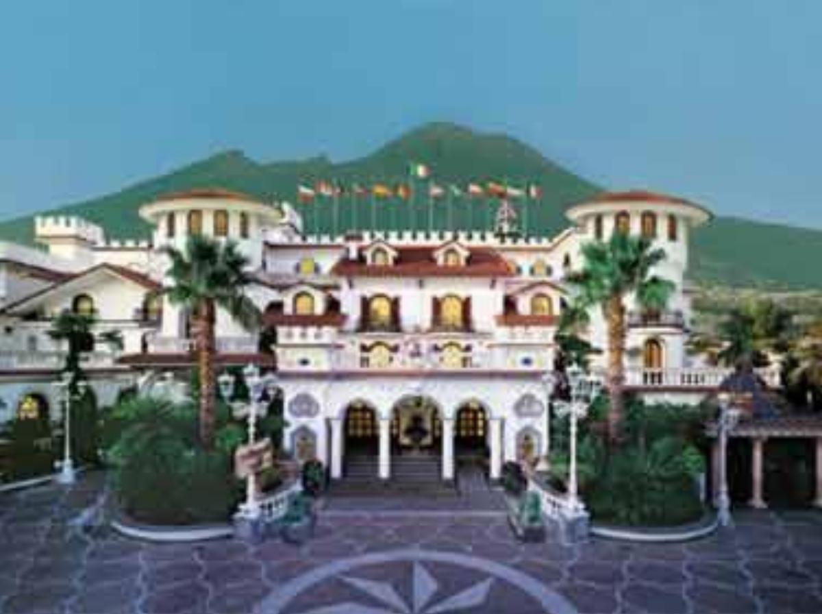 Grand Hotel La Sonrisa Hotel SantʼAntonio Abate Italy