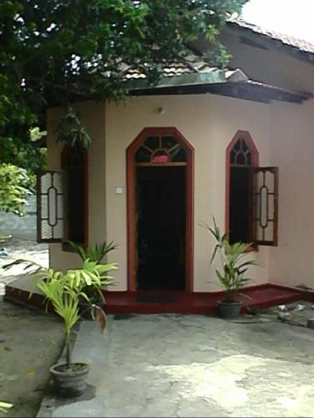 Green Cottage Villa renters Hotel Kalpitiya Sri Lanka
