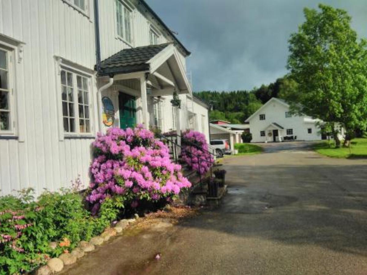 Grong Gård Guesthouse Hotel Grong Norway