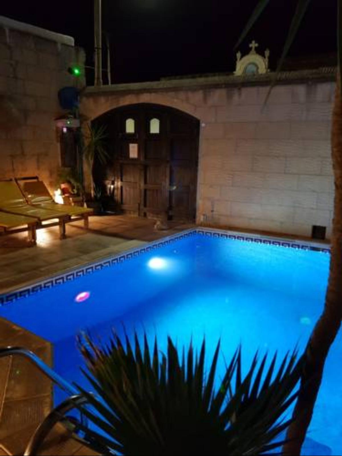 Grotto's Paradise B&B Hotel Għarb Malta