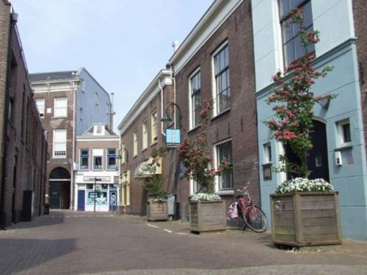 Guesthouse De Utrechtsche Dom Hotel Gouda Netherlands