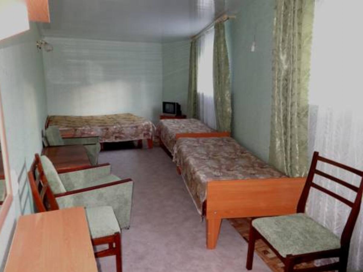 Guesthouse Otdikh na 1 Maya Hotel Feodosiya Crimea