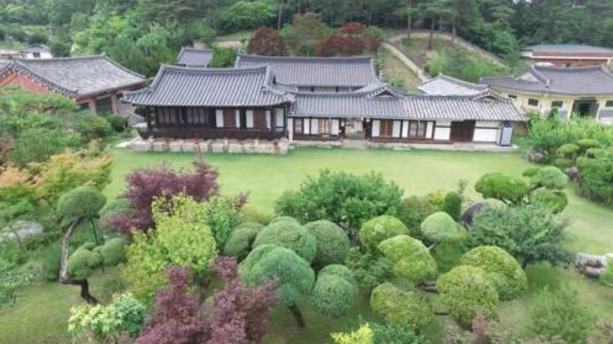 Hakbong Traditional Hanok Hotel Andong South Korea