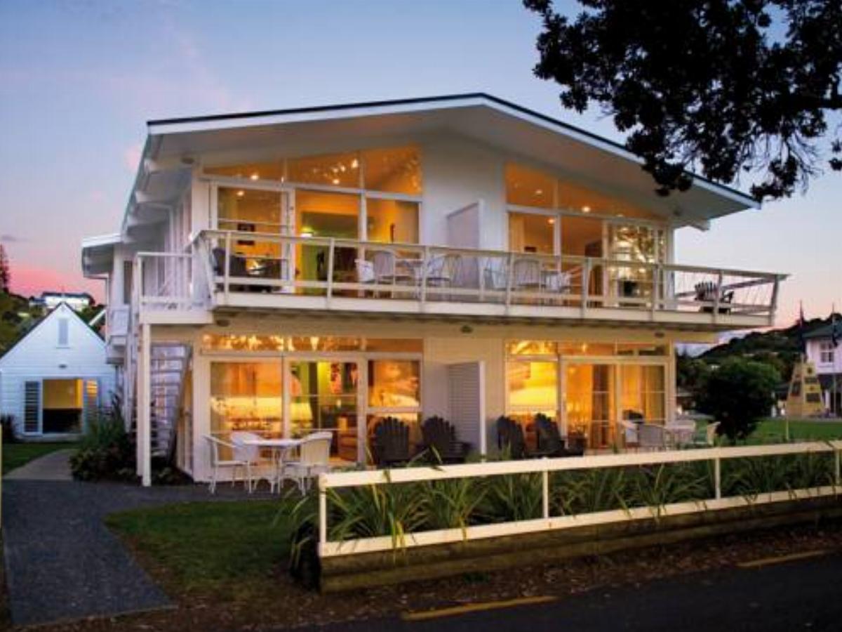 Hananui Lodge and Apartments Hotel Russell New Zealand
