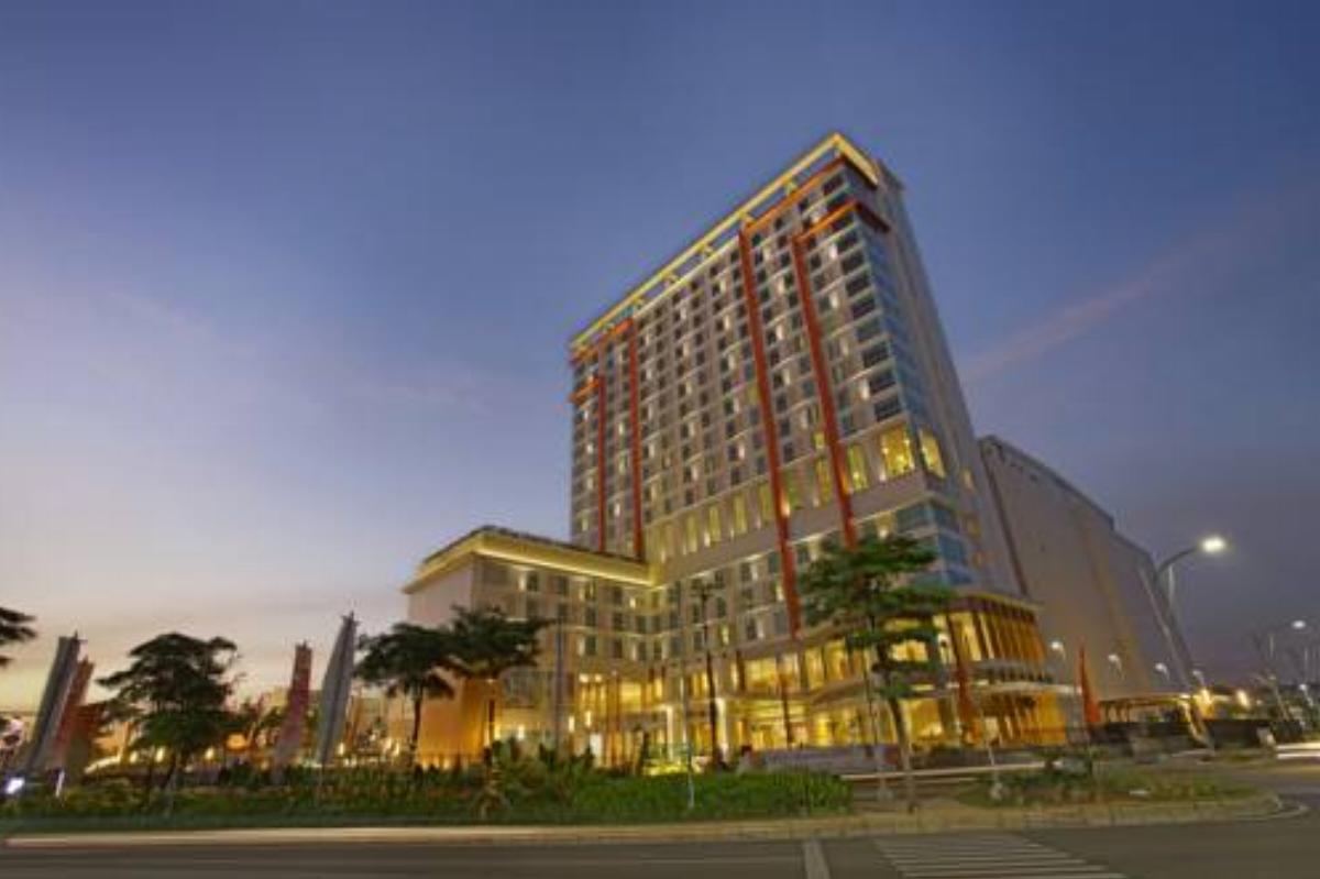 HARRIS Hotel & Conventions Bekasi Hotel Bekasi Indonesia