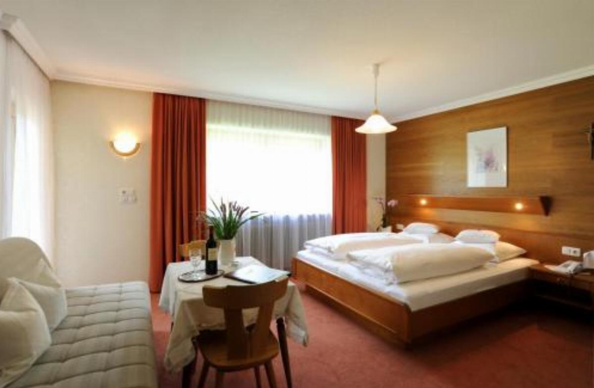 Haus Alpina Hotel Au im Bregenzerwald Austria