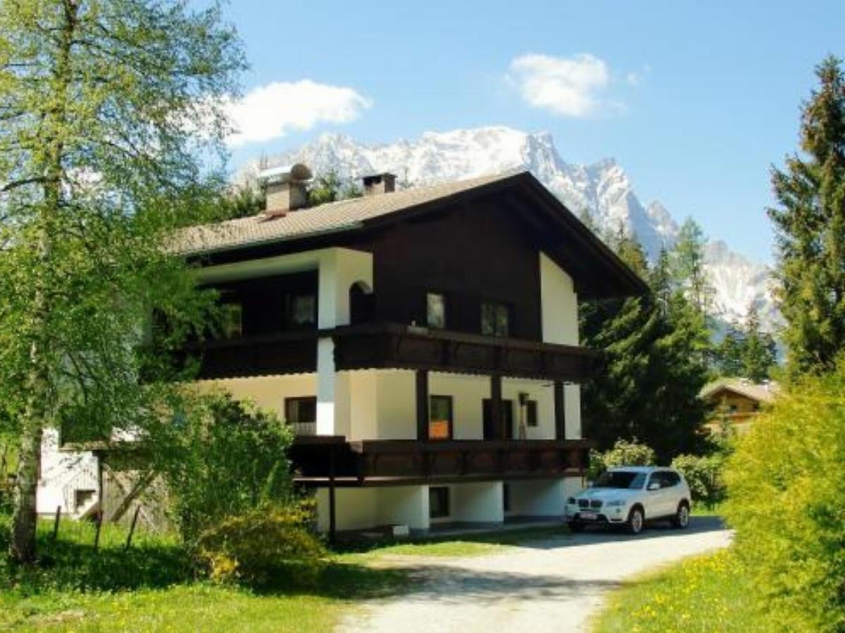 Haus Sonnenspitze - Fam. Nessler Hotel Biberwier Austria