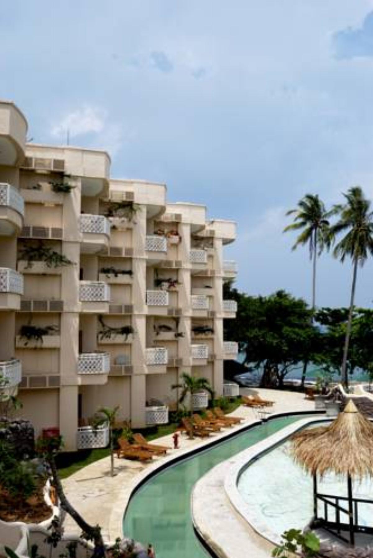 Hawaii Resort Family Suites Hotel Pasauran Indonesia