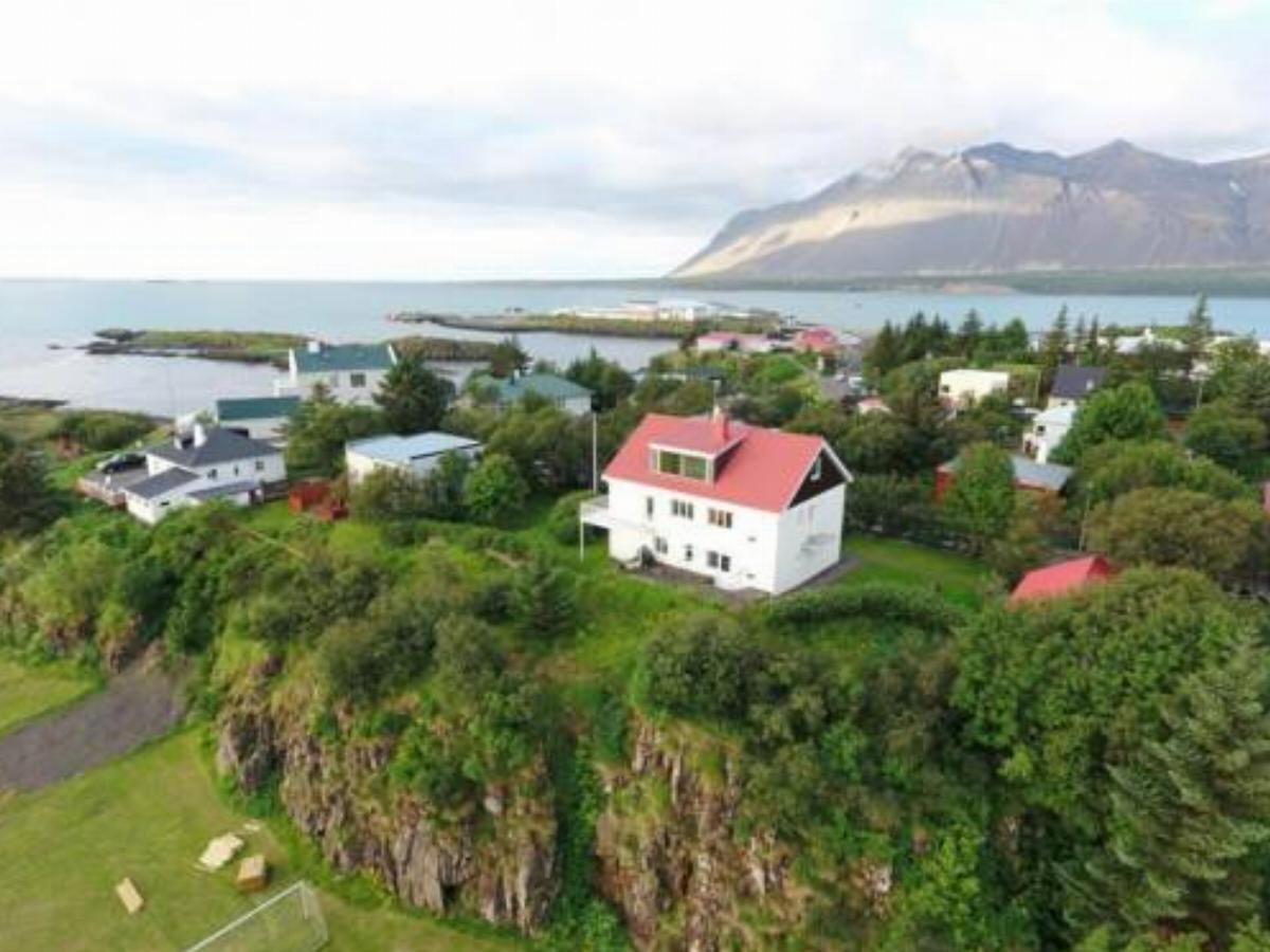 Helgugata Guesthouse Hotel Borgarnes Iceland