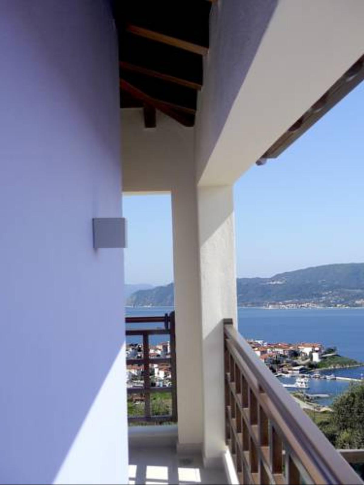 Helianthus Guesthouse Hotel Amoliani Greece