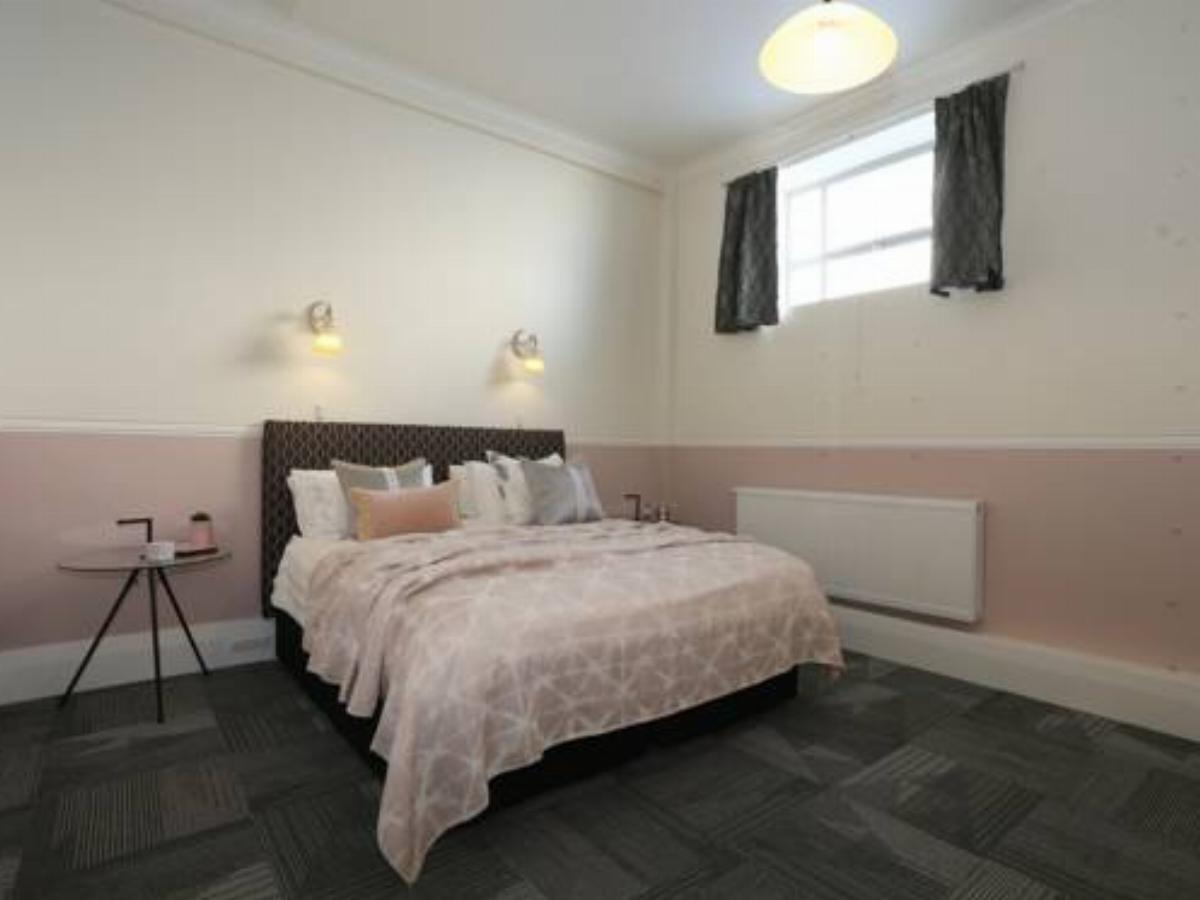 Heritage Bank Apartment - Hastings Holiday Home Hotel Hastings New Zealand