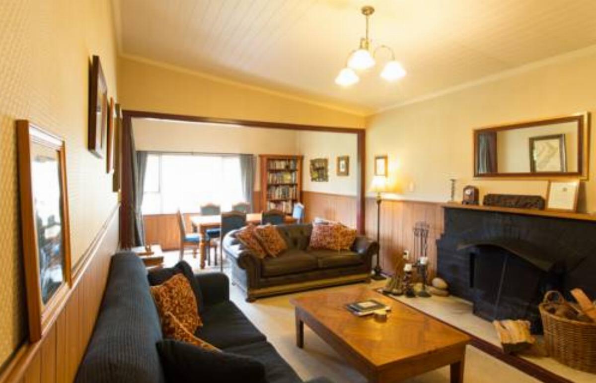 Heritage Lodge at Kinloch Lodge Hotel Glenorchy New Zealand