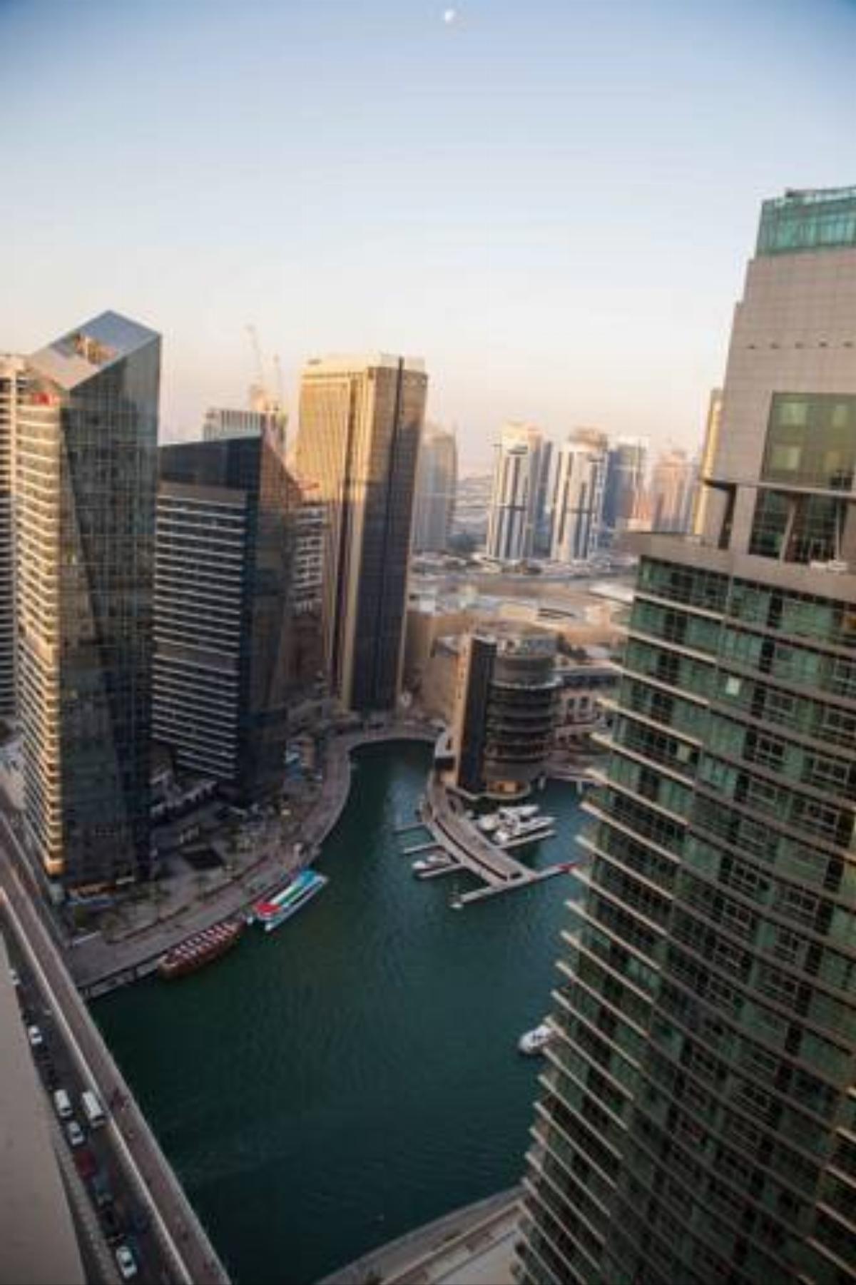 Hi Guests Vacation Homes - Al Sahab 2 Hotel Dubai United Arab Emirates