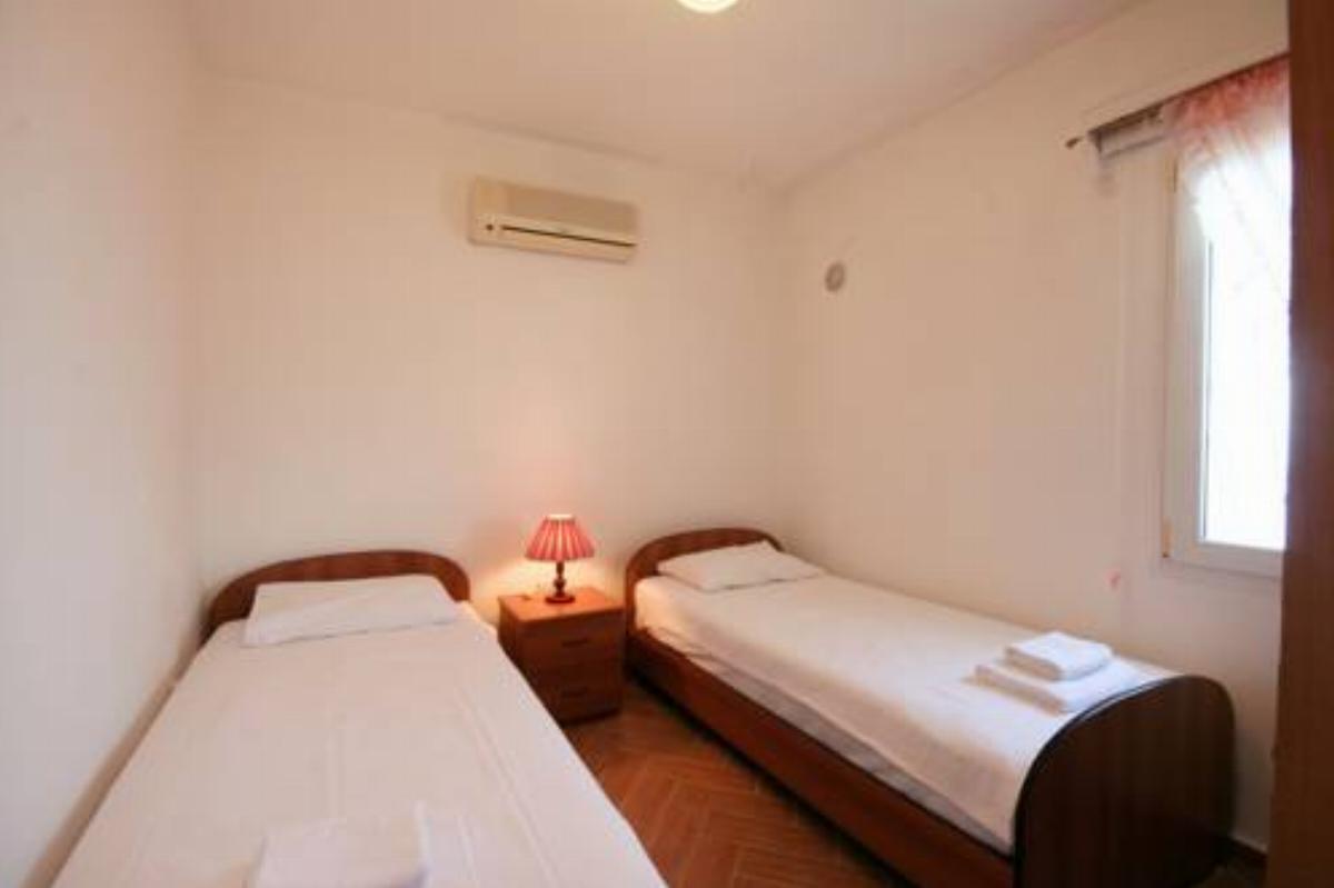 High Privacy Three Bedroom Villa BD456 Gümüşlük Hotel Gumusluk Turkey
