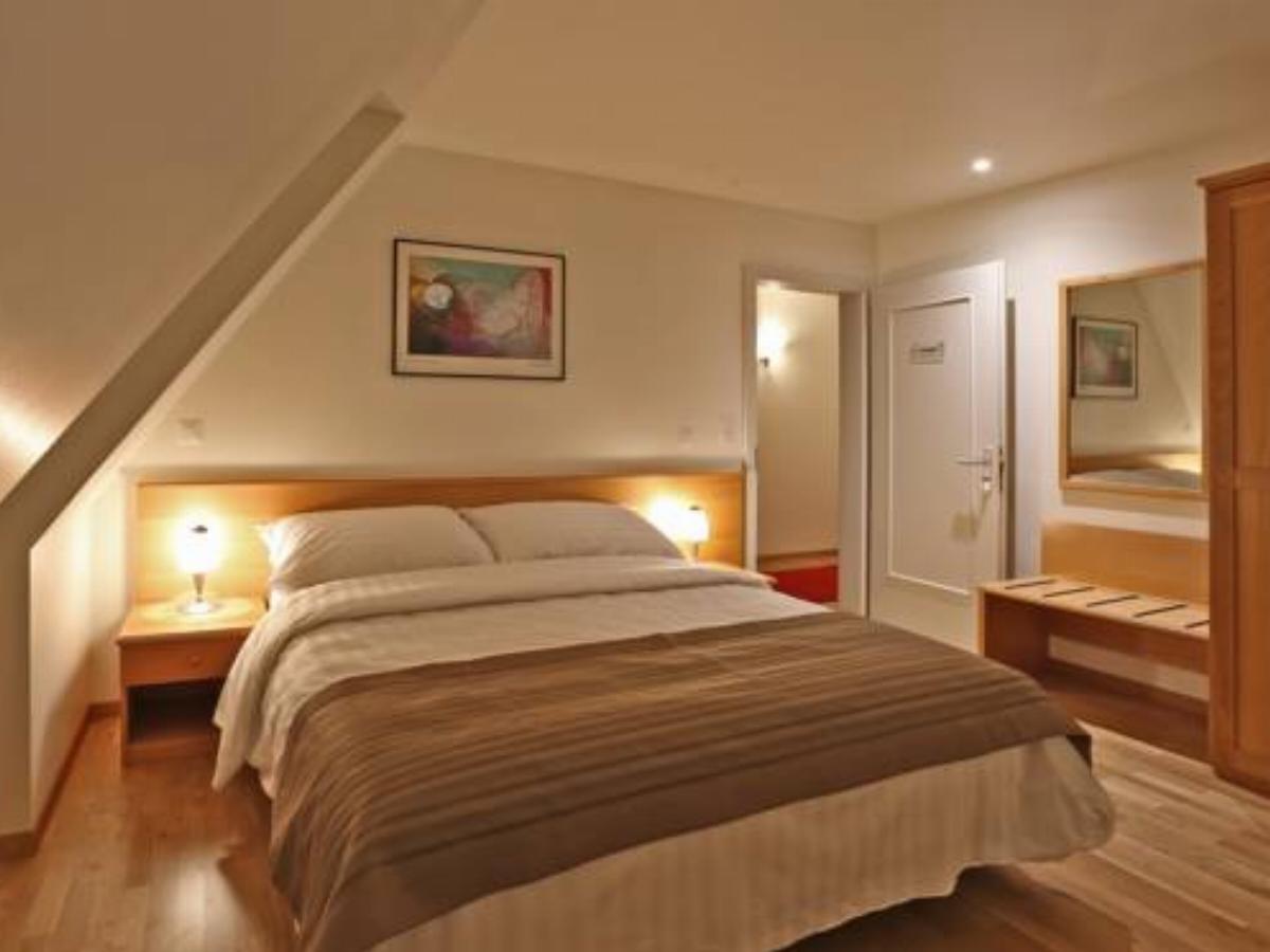 Hine Adon Aparthotel Cheval Blanc Hotel Bulle Switzerland