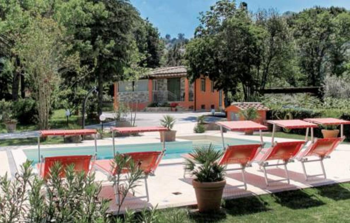 Holiday home Camaiore 73 with Outdoor Swimmingpool Hotel Montemagno Italy