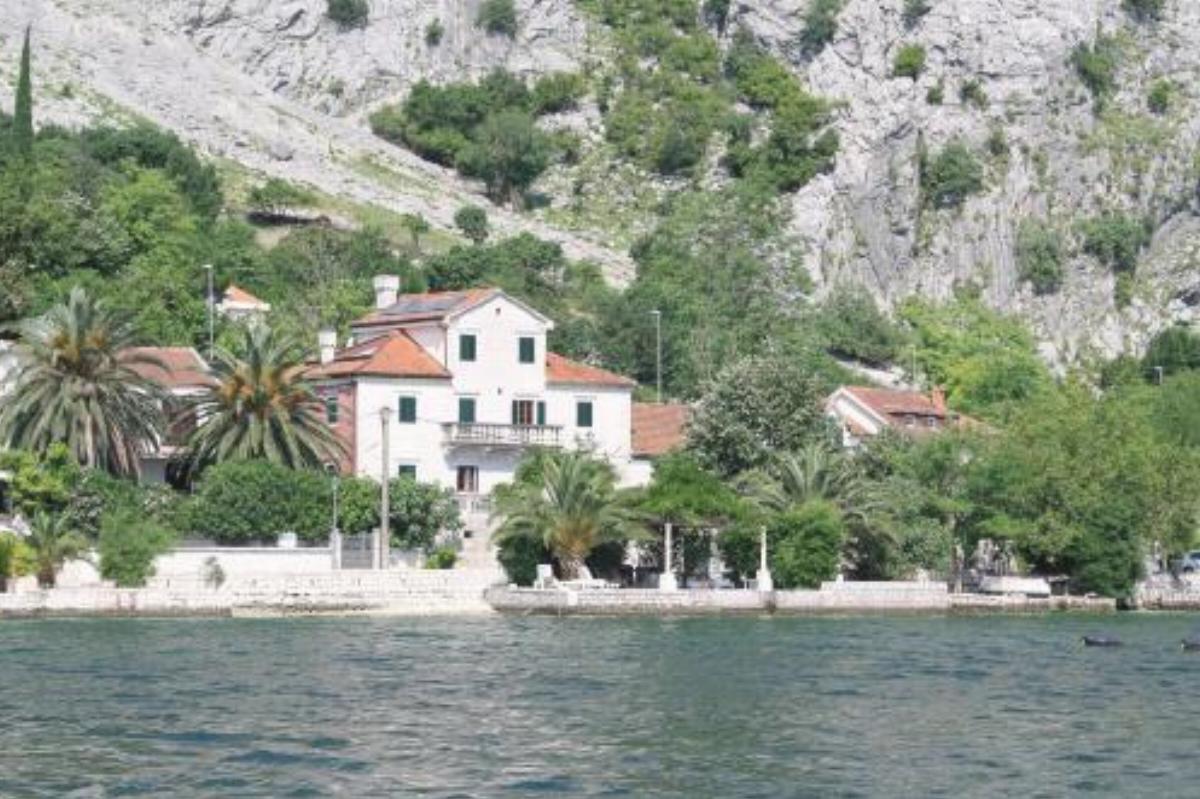 Holiday Home Finovic Hotel Ljuta Montenegro