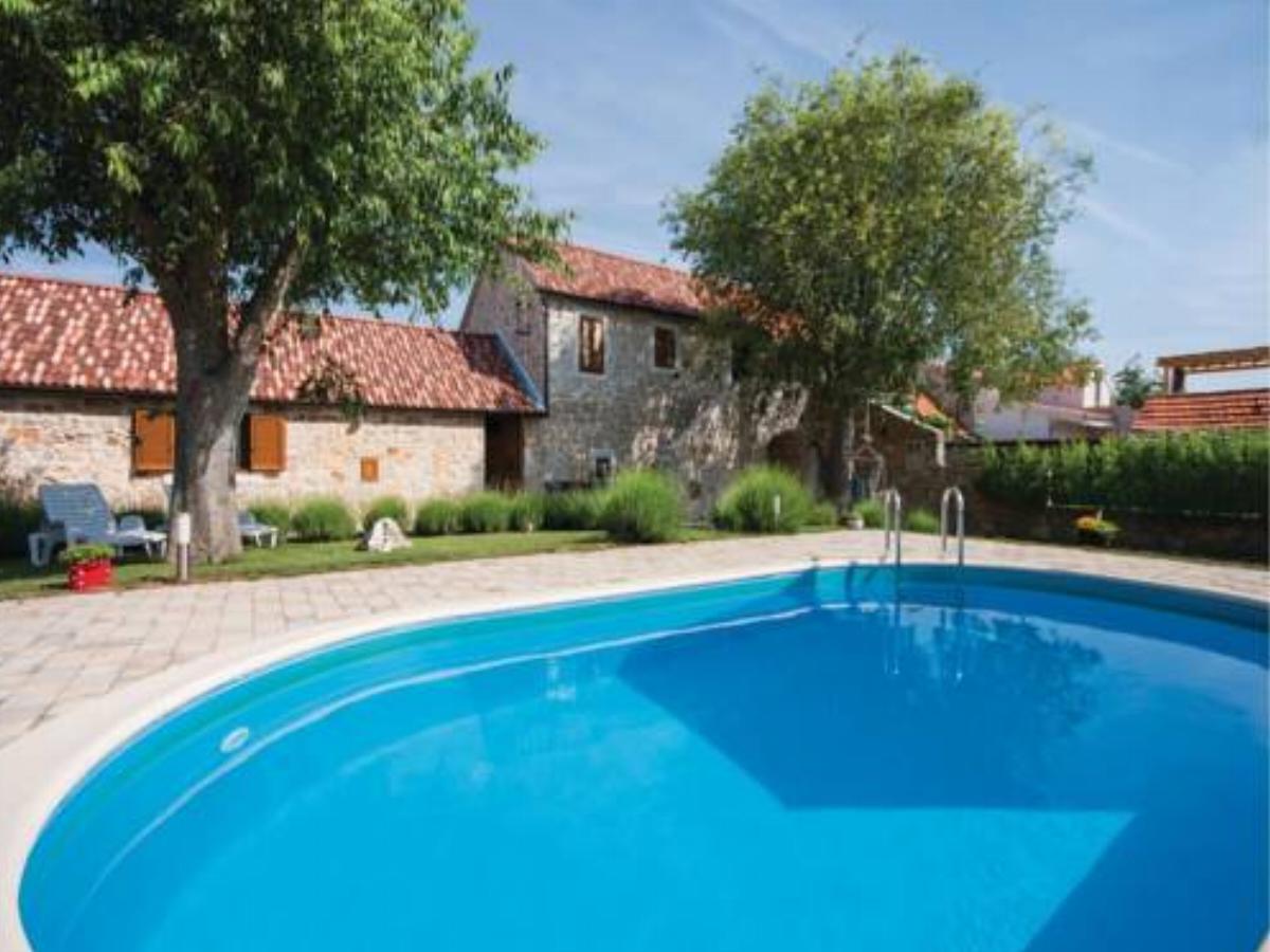 Holiday home Lozovac with Outdoor Swimming Pool 441 Hotel Lozovac Croatia