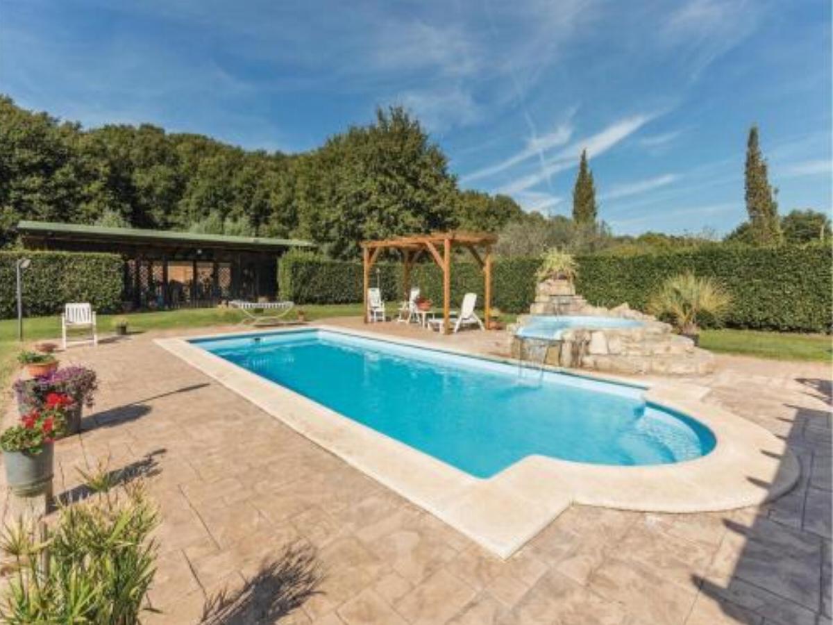 Holiday home Manziana 88 with Outdoor Swimmingpool Hotel Canale Monterano Italy