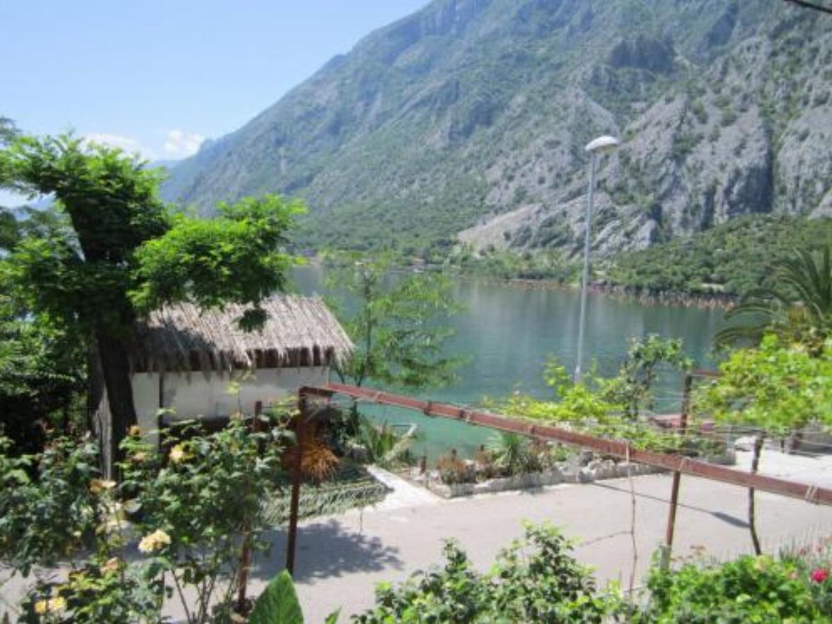 Holiday Home Nautica Hotel Ljuta Montenegro