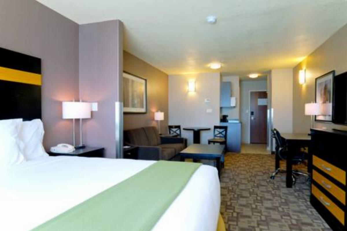 Holiday Inn Express and Suites Dawson Creek Hotel Dawson Creek Canada