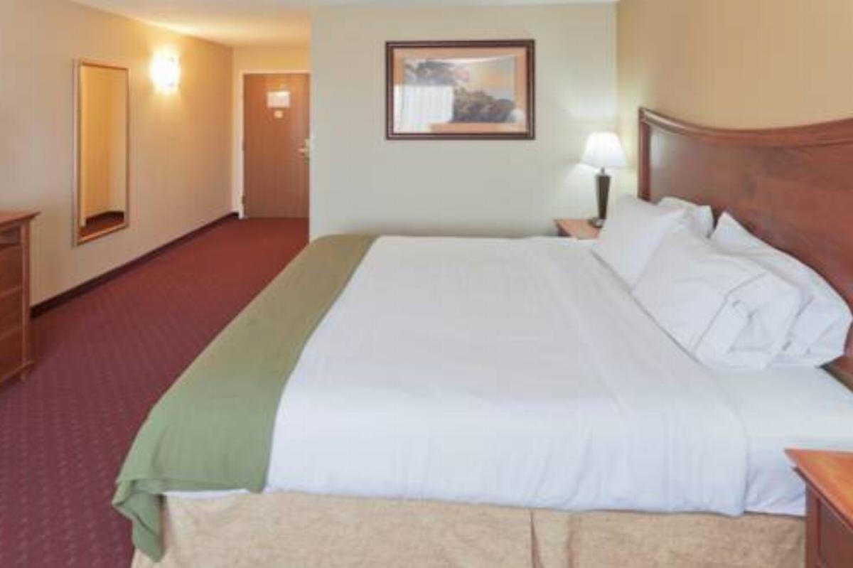 Holiday Inn Express Hotel & Suites Pierre-Fort Pierre Hotel Fort Pierre USA