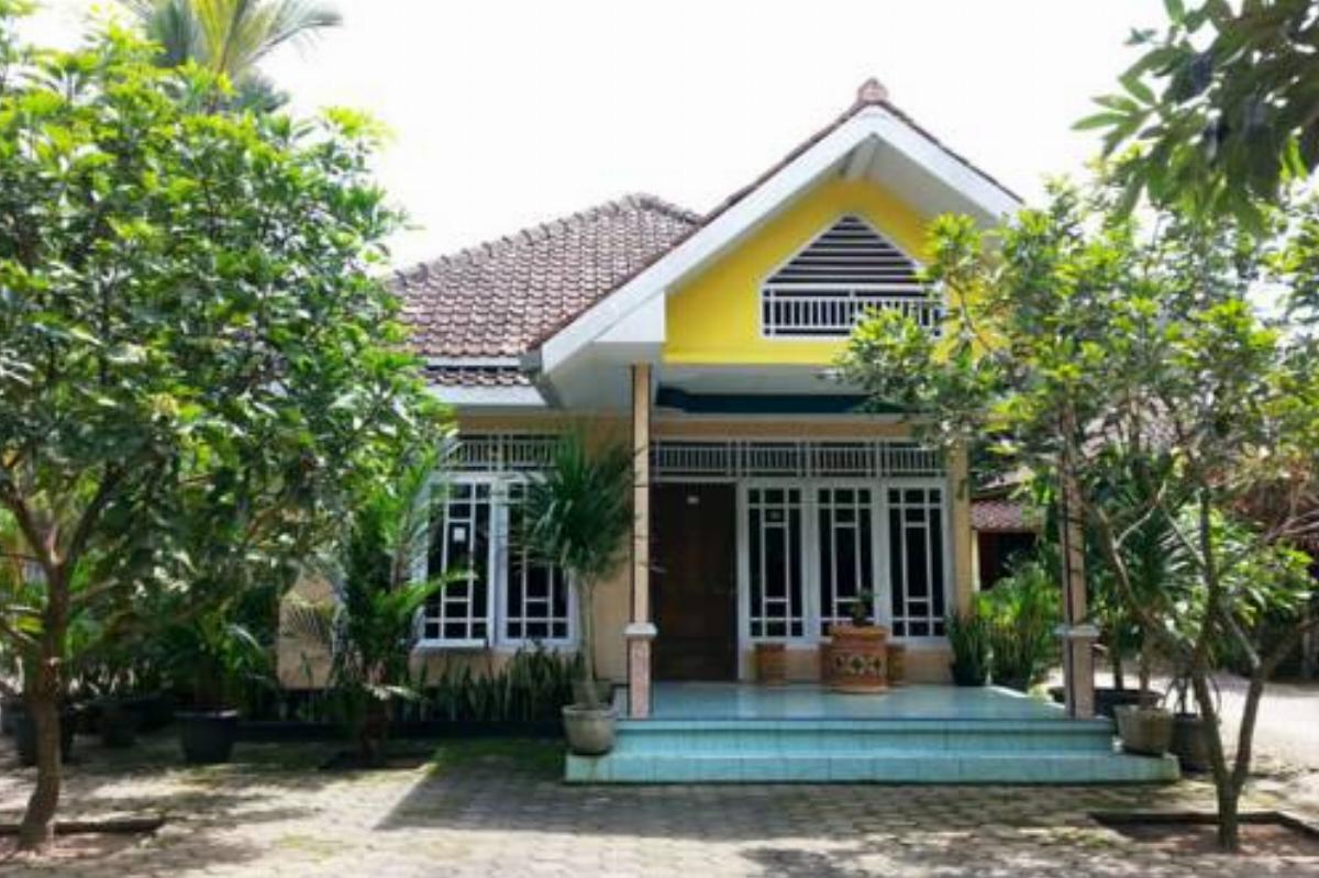 Home Stay Desa Candirejo Hotel Magelang Indonesia