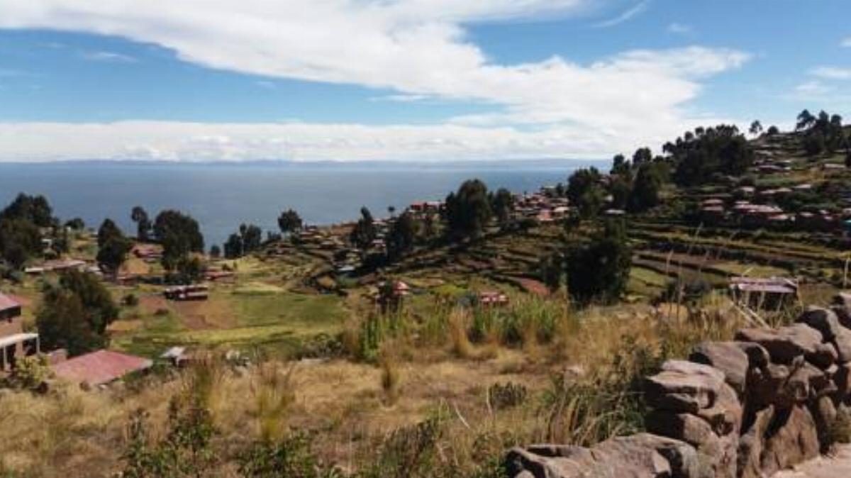 Homestay Taquile Titicaca Lodge Hotel Huillanopampa Peru