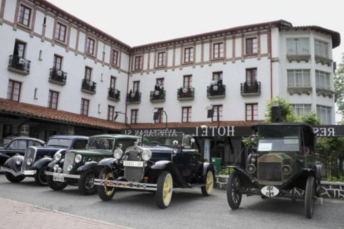 Hostal Ayestaran I Hotel Lecumberri Spain