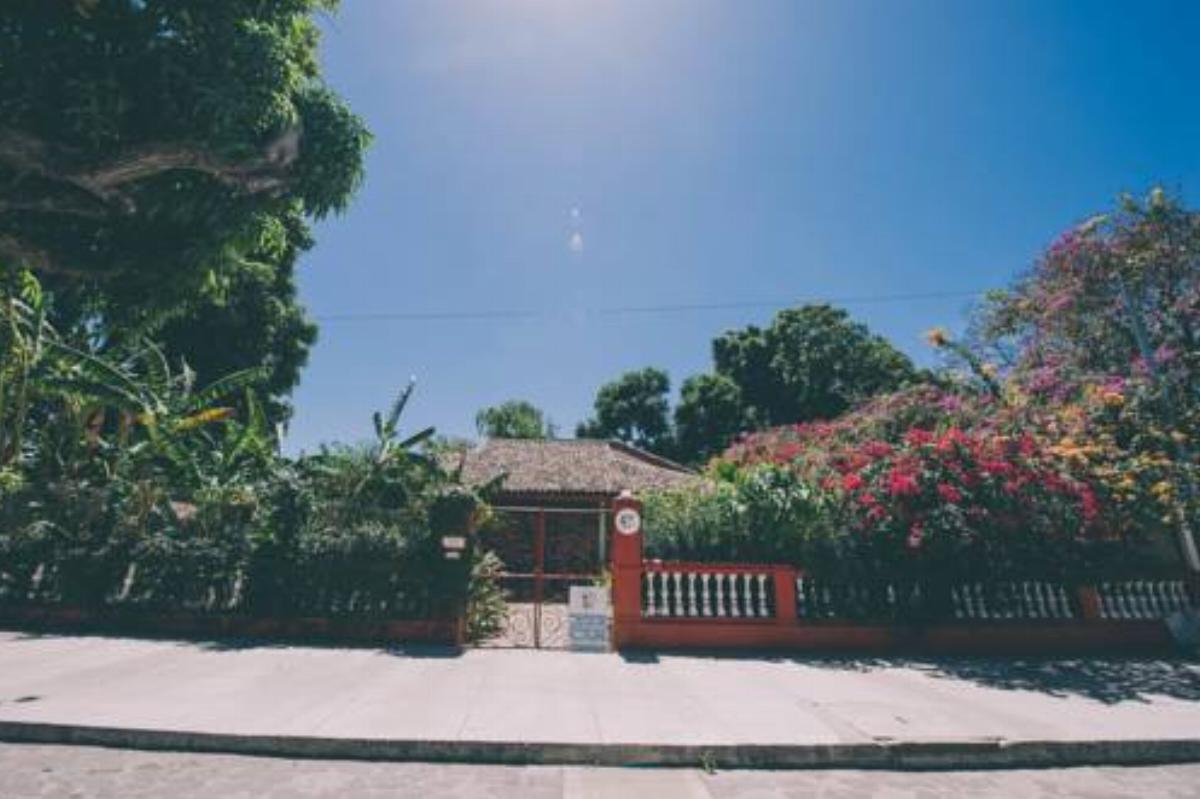 Hostal Cultural Casa del Poeta Hotel Granada Nicaragua