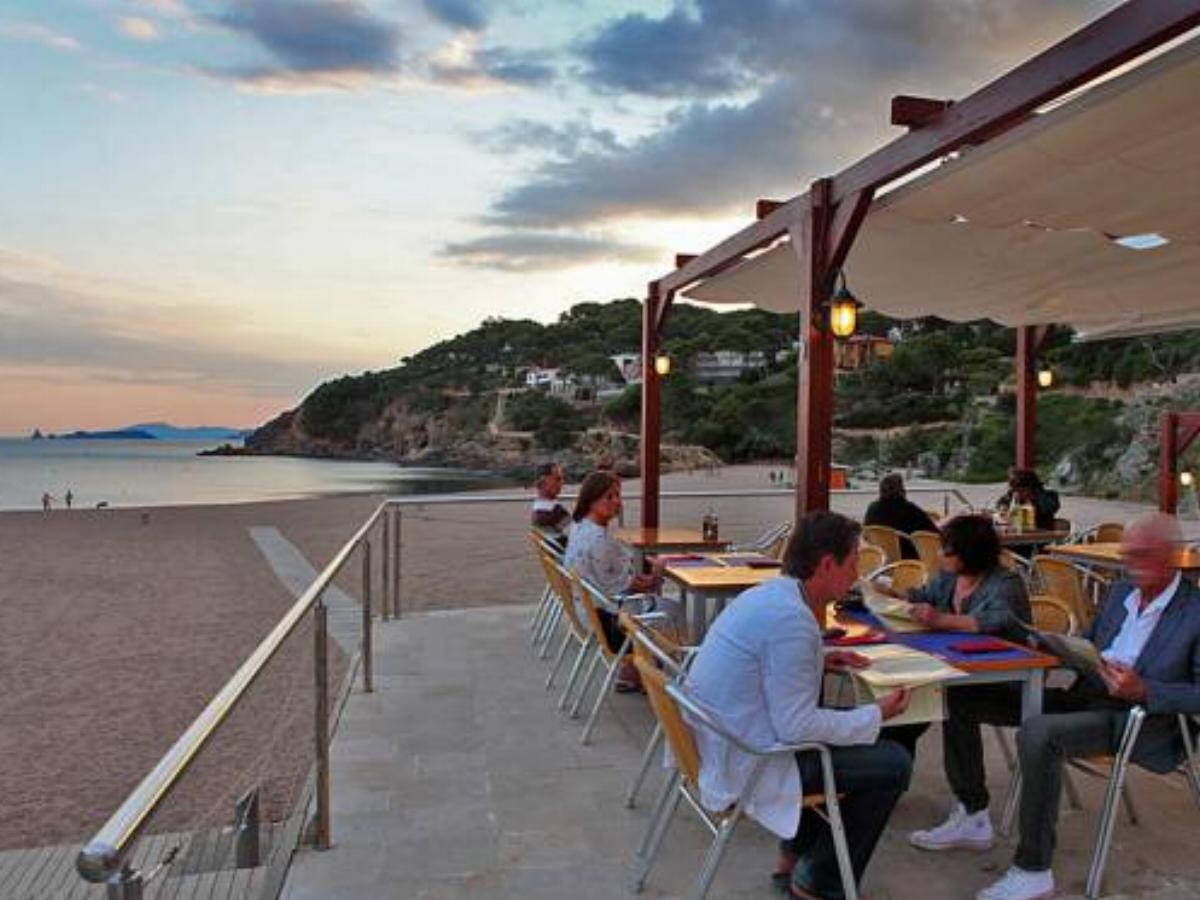 Hostal Restaurante Es Bas Hotel Begur Spain