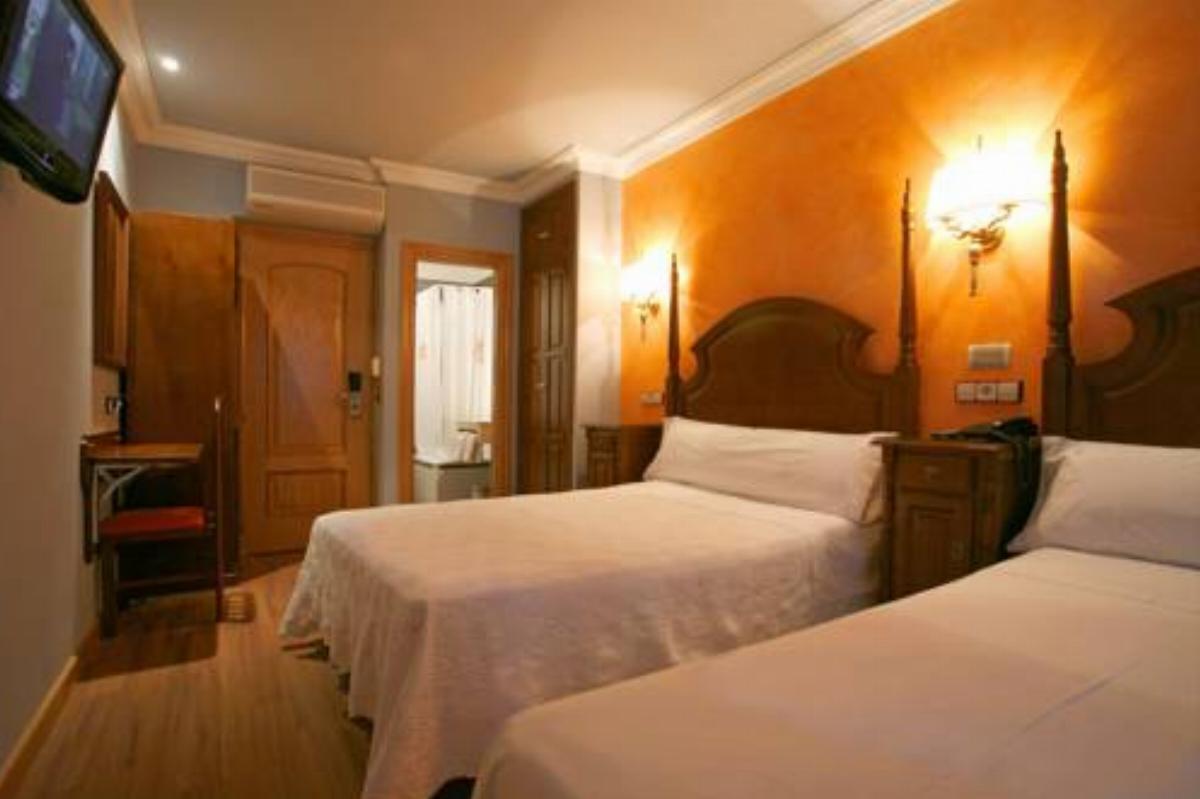 Hostal Victoria II Hotel Madrid Spain
